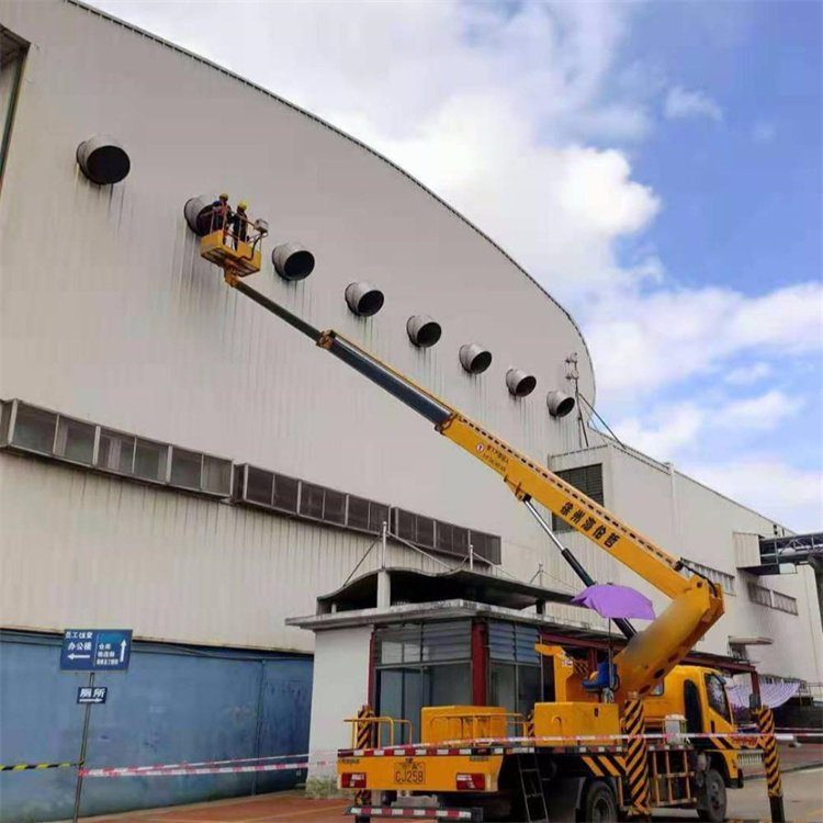 莆田荔城高空作业车出租服务：专业广告牌安装解决方案