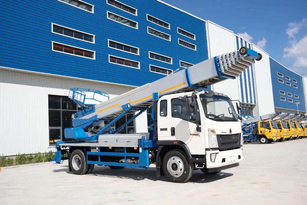 莆田荔城出租云梯车高空作业车 建筑垃圾搬运